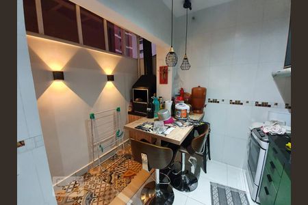 Apartamento à venda com 70m², 1 quarto e sem vaga Apartamento à venda com 70m², 1 quarto e sem vagaCozinha