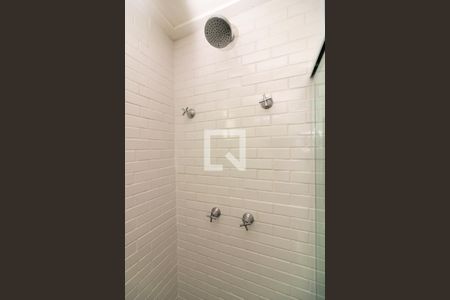 Apartamento à venda com 68m², 2 quartos e 2 vagasBanheiro da Suíte