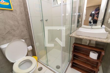 Apartamento à venda com 68m², 2 quartos e 2 vagasBanheiro
