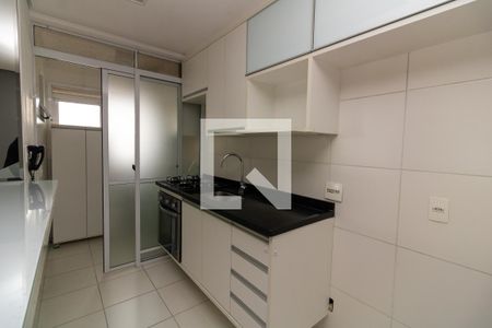 Apartamento à venda com 68m², 2 quartos e 2 vagasCozinha