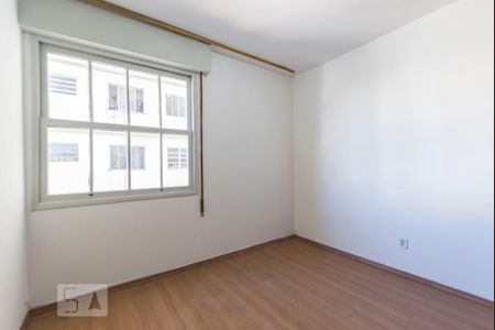 Quarto 1 de apartamento para alugar com 2 quartos, 80m² em Vila Mariana, São Paulo