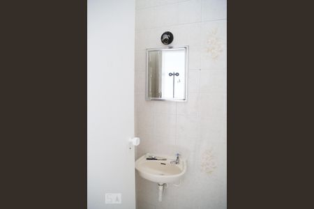 Casa à venda com 213m², 5 quartos e 3 vagas Casa à venda com 213m², 5 quartos e 3 vagasBanheiro 2