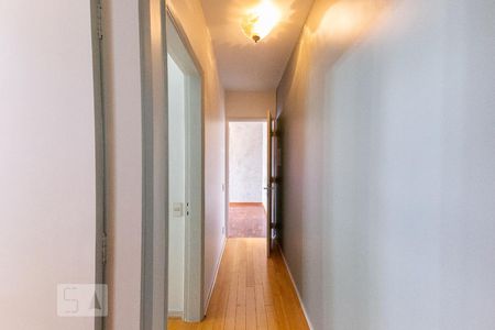 Apartamento para alugar com 75m², 3 quartos e 1 vagaCorredor