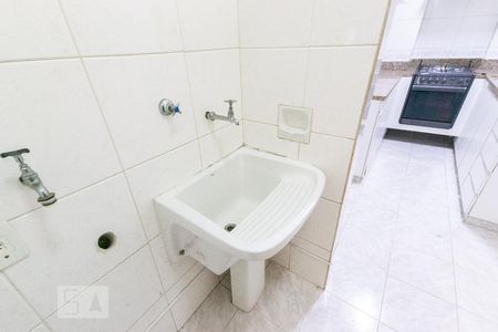 Apartamento para alugar com 75m², 3 quartos e 1 vagaÁrea de Serviço