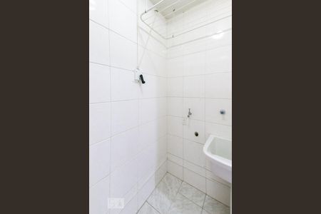 Apartamento para alugar com 75m², 3 quartos e 1 vagaÁrea de Serviço