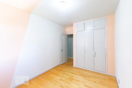 Apartamento para alugar com 75m², 3 quartos e 1 vagaQuarto 2