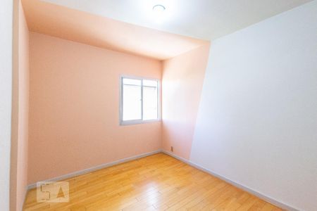 Apartamento para alugar com 75m², 3 quartos e 1 vagaQuarto 2