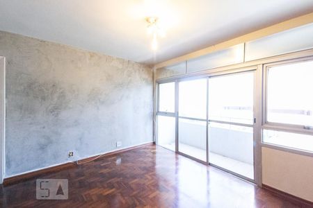 Sala de apartamento para alugar com 3 quartos, 75m² em Vila Olímpia, São Paulo