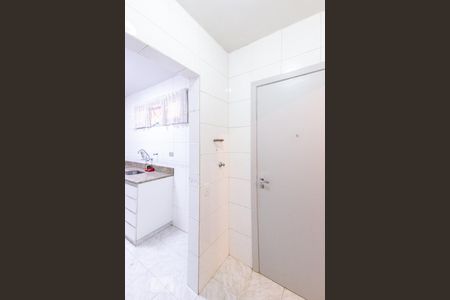 Apartamento para alugar com 75m², 3 quartos e 1 vagaÁrea de Serviço