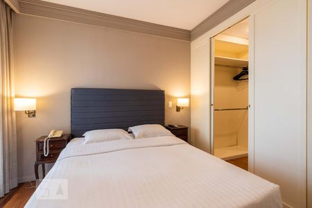 Suite de apartamento à venda com 2 quartos, 52m² em Vila Nova Conceição, São Paulo