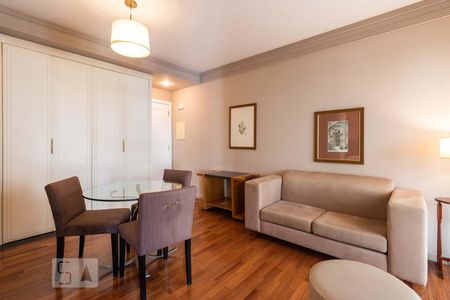 Sala de apartamento à venda com 2 quartos, 52m² em Vila Nova Conceição, São Paulo
