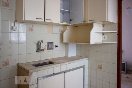 Apartamento à venda com 130m², 3 quartos e sem vagaCozinha