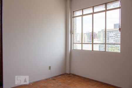 Quarto 1 de apartamento à venda com 3 quartos, 130m² em Centro, Belo Horizonte