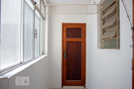 Apartamento à venda com 130m², 3 quartos e sem vagaÁrea de Serviço