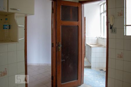 Apartamento à venda com 130m², 3 quartos e sem vagaCozinha