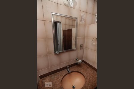 Banheiro de casa de condomínio para alugar com 3 quartos, 140m² em Lins de Vasconcelos, Rio de Janeiro