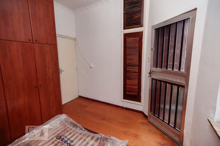 Casa de condomínio à venda com 140m², 3 quartos e 1 vaga Casa de condomínio à venda com 140m², 3 quartos e 1 vagaQuarto 2