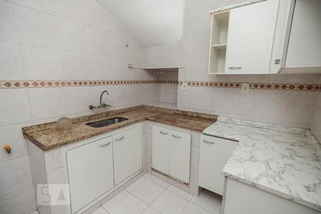 Casa de condomínio à venda com 140m², 3 quartos e 1 vaga Casa de condomínio à venda com 140m², 3 quartos e 1 vagaCozinha