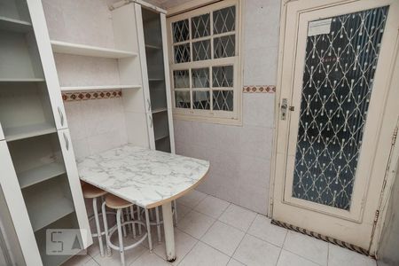 Casa de condomínio à venda com 140m², 3 quartos e 1 vaga Casa de condomínio à venda com 140m², 3 quartos e 1 vagaCozinha