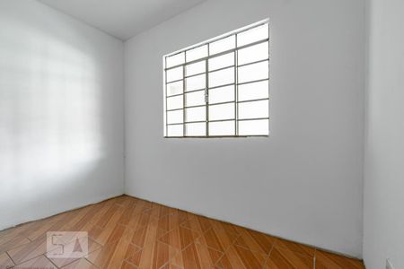 Casa para alugar com 160m², 3 quartos e 3 vagas Casa para alugar com 160m², 3 quartos e 3 vagasQuarto 2