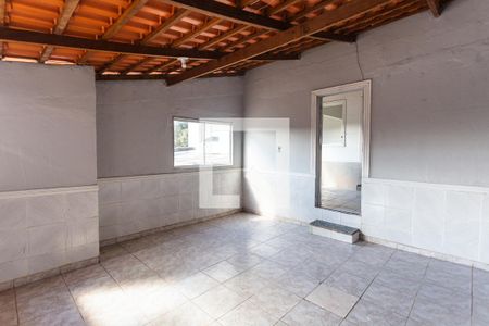 Casa para alugar com 113m², 4 quartos e sem vagaÁrea de Serviço