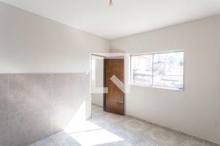Quarto 1 de casa para alugar com 4 quartos, 113m² em Santa Efigênia, Belo Horizonte
