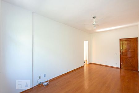 Sala de apartamento à venda com 3 quartos, 88m² em Icaraí, Niterói