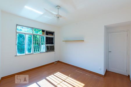 Quarto 2 de apartamento à venda com 3 quartos, 88m² em Icaraí, Niterói