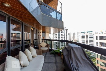 Varanda da sala de estar de apartamento à venda com 2 quartos, 512m² em Vila Andrade, São Paulo
