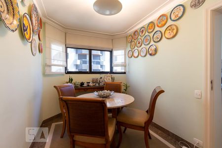 Apartamento à venda com 512m², 2 quartos e 5 vagasCopa
