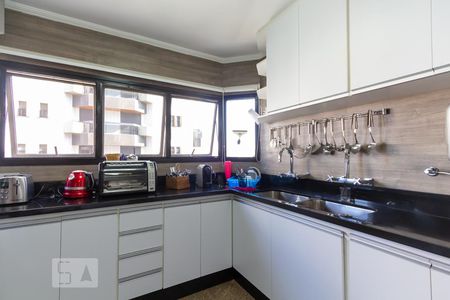 Apartamento à venda com 512m², 2 quartos e 5 vagasCozinha