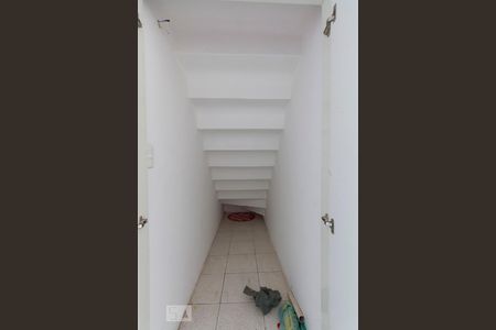 Casa para alugar com 90m², 2 quartos e sem vagaArmário do Corredor