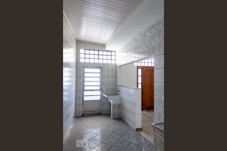 Casa para alugar com 160m², 3 quartos e 4 vagas Casa para alugar com 160m², 3 quartos e 4 vagasCozinha