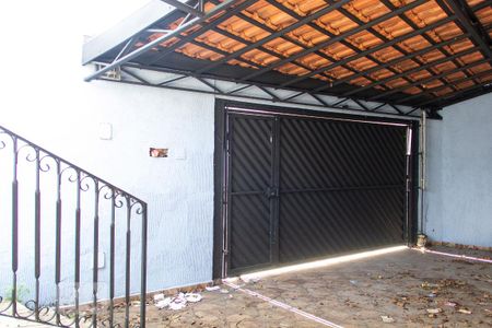 Casa para alugar com 160m², 3 quartos e 4 vagas Casa para alugar com 160m², 3 quartos e 4 vagasGaragem