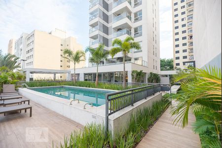 Studio para alugar com 34m², 1 quarto e 1 vaga Studio para alugar com 34m², 1 quarto e 1 vagaPiscina