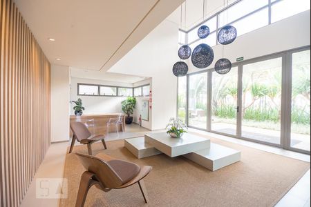 Studio para alugar com 34m², 1 quarto e 1 vaga Studio para alugar com 34m², 1 quarto e 1 vagaHall Entrada