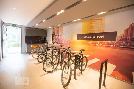 Studio para alugar com 34m², 1 quarto e 1 vaga Studio para alugar com 34m², 1 quarto e 1 vagaBicicletário