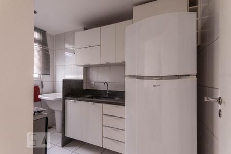Cozinha de apartamento para alugar com 2 quartos, 60m² em Candelária, Belo Horizonte