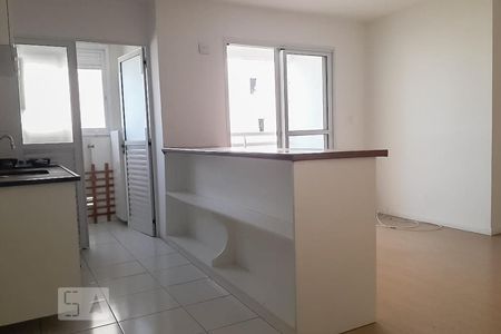 Cozinha de apartamento para alugar com 3 quartos, 70m² em Água Branca, São Paulo