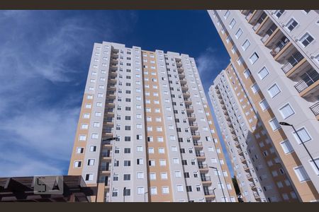 Apartamento para alugar com 40m², 2 quartos e sem vaga Apartamento para alugar com 40m², 2 quartos e sem vagaFachada