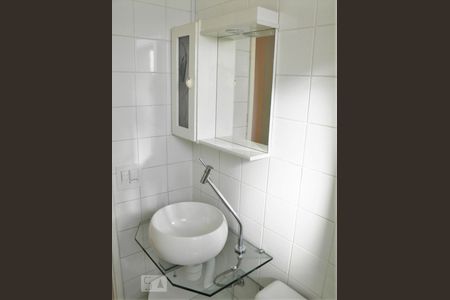 Banheiro de apartamento à venda com 2 quartos, 48m² em Limão, São Paulo