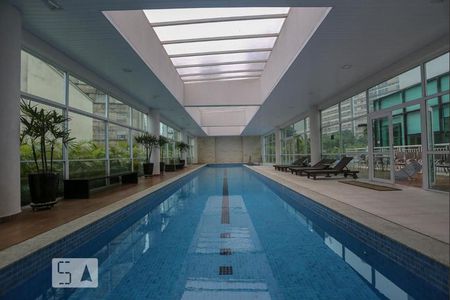 Studio para alugar com 48m², 1 quarto e 1 vagaÁrea comum - Piscina
