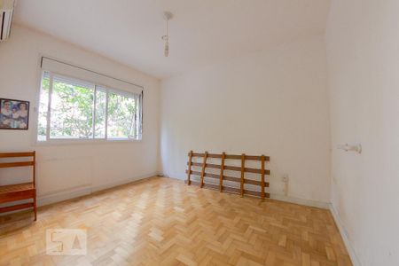Quarto 1 de apartamento à venda com 2 quartos, 68m² em Moinhos de Vento, Porto Alegre