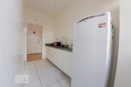 Apartamento à venda com 68m², 2 quartos e sem vaga Apartamento à venda com 68m², 2 quartos e sem vagaCozinha