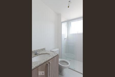 Banheiro de apartamento para alugar com 2 quartos, 52m² em Demarchi, São Bernardo do Campo