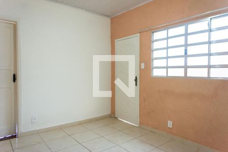 Sala de casa para alugar com 2 quartos, 138m² em Vila Oratório, São Paulo