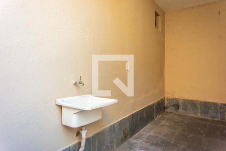 Casa para alugar com 138m², 2 quartos e 1 vagaÁrea de Serviço