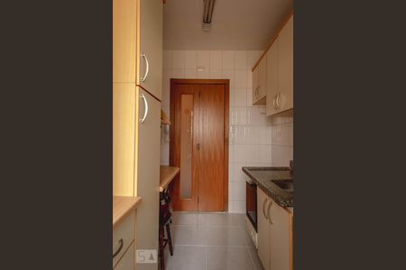 Apartamento à venda com 58m², 2 quartos e 2 vagasCozinha