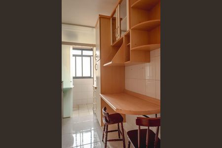 Apartamento à venda com 58m², 2 quartos e 2 vagasCozinha