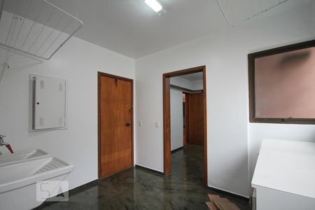 Apartamento à venda com 247m², 4 quartos e 3 vagas[Area de Serviço